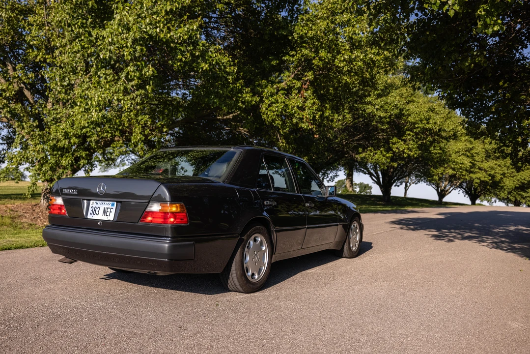 1992 Mercedes-Benz 500E & E500 - Image 12 of 23