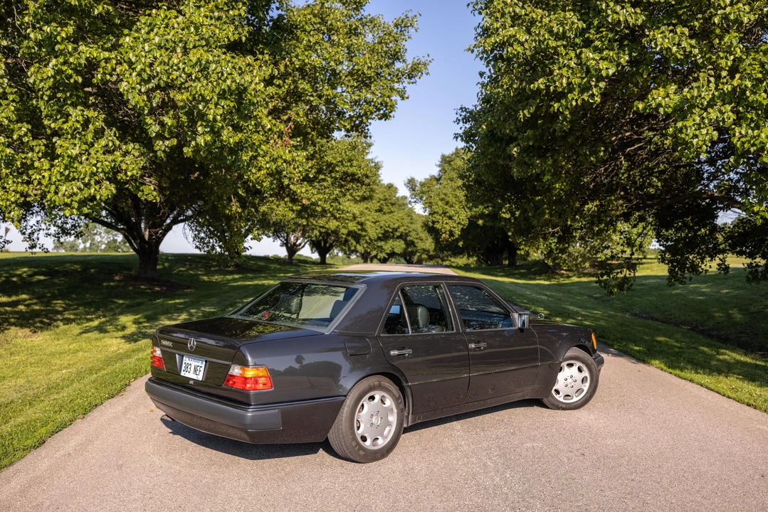 1992 Mercedes-Benz 500E & E500 - Image 14 of 23