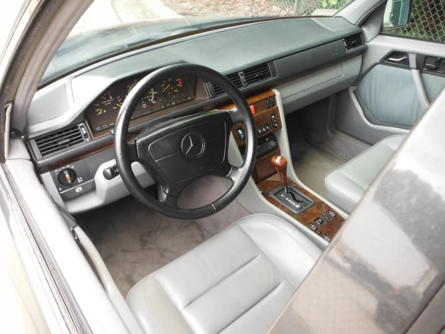 1992 Mercedes-Benz 500E & E500 - Image 3 of 5