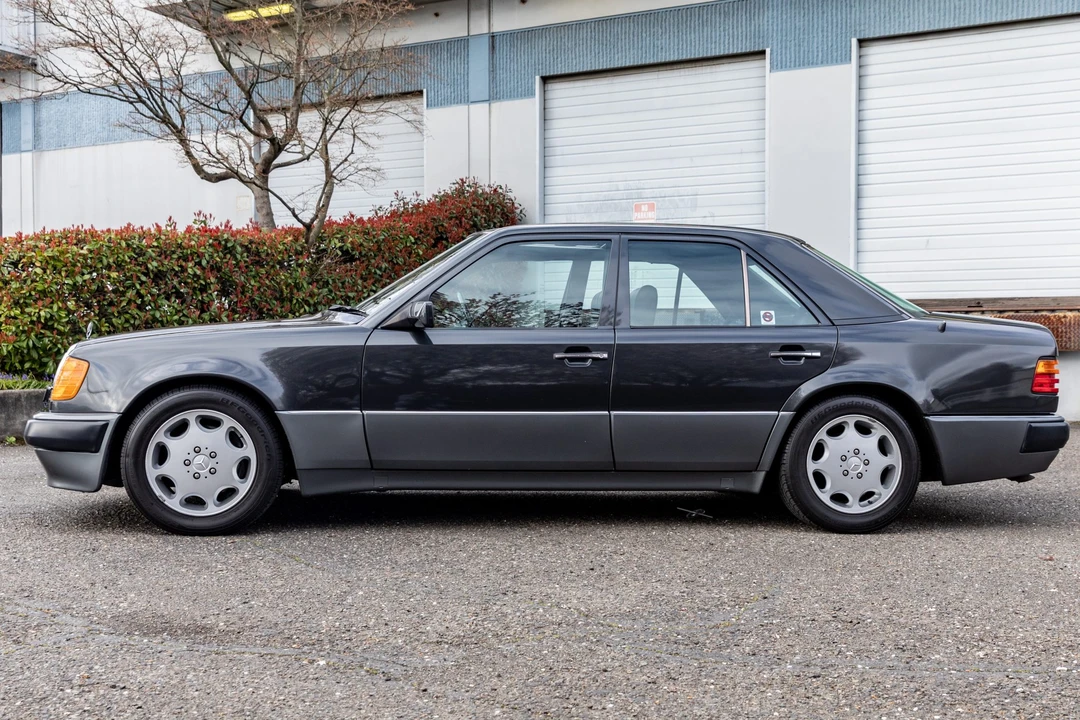 1992 Mercedes-Benz 500E & E500 - Image 2 of 31