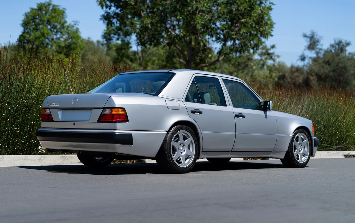 1992 Mercedes-Benz 500E & E500 - Image 2 of 13