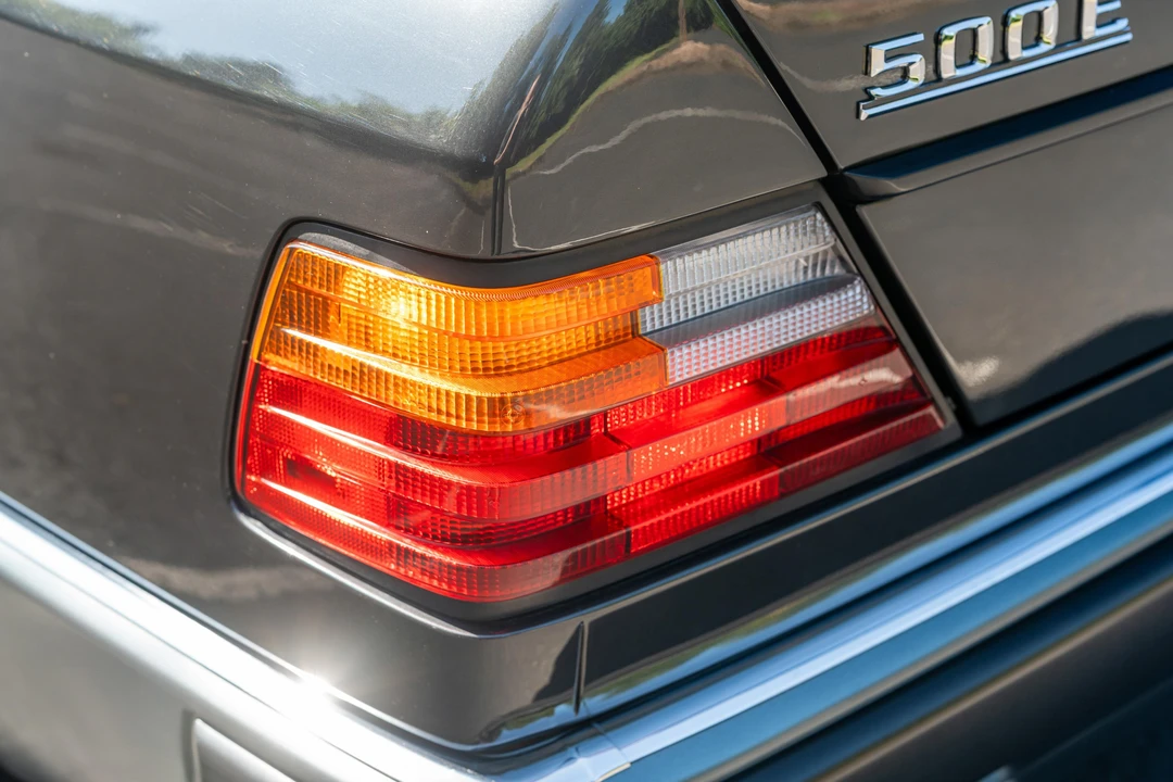 1992 Mercedes-Benz 500E & E500 - Image 23 of 31