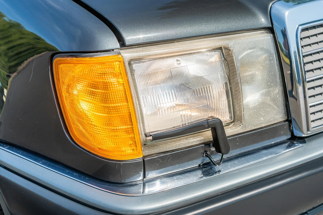 1992 Mercedes-Benz 500E & E500 - Image 10 of 31