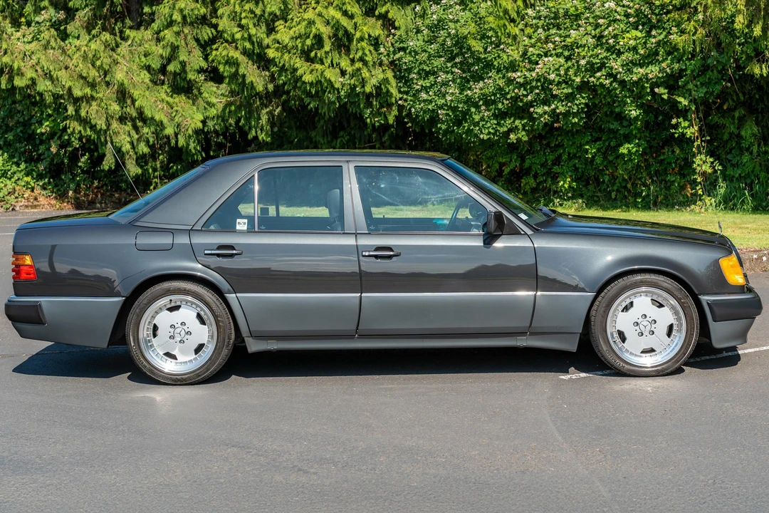 1992 Mercedes-Benz 500E & E500 - Image 9 of 31