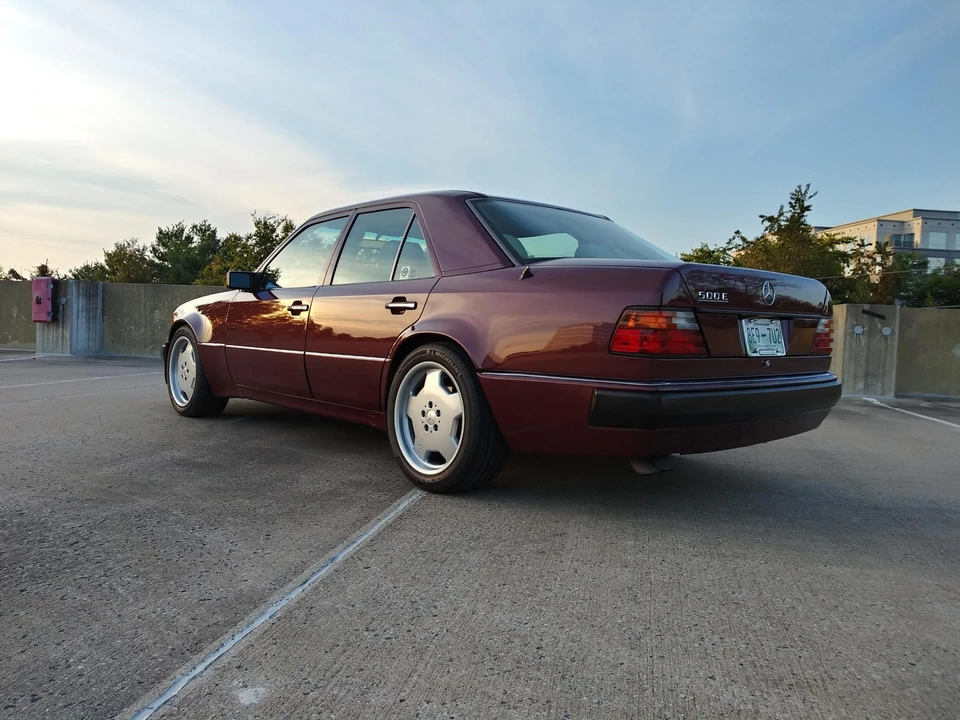 1992 Mercedes-Benz 500E & E500 - Image 8 of 31