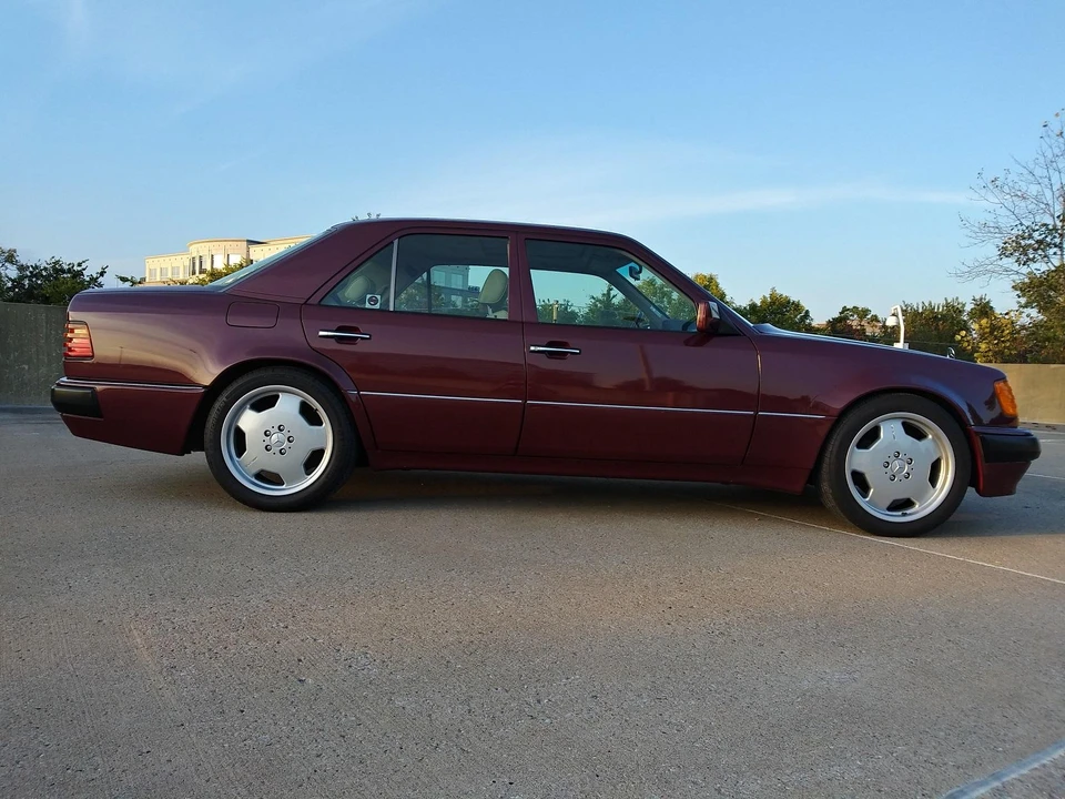 1992 Mercedes-Benz 500E & E500 - Image 15 of 31