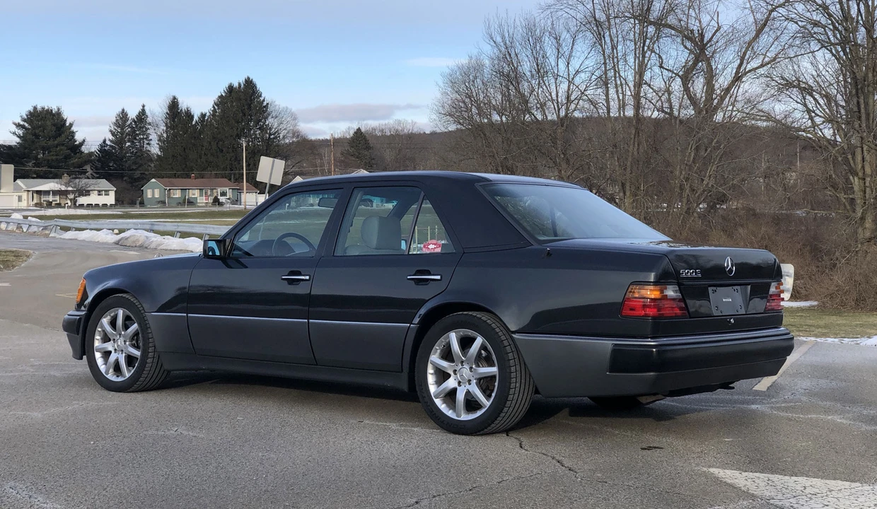 1992 Mercedes-Benz 500E & E500 - Image 16 of 31