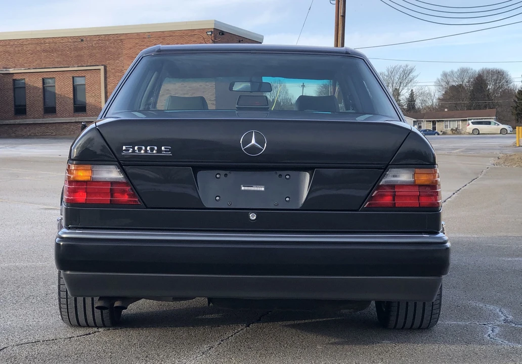 1992 Mercedes-Benz 500E & E500 - Image 24 of 31