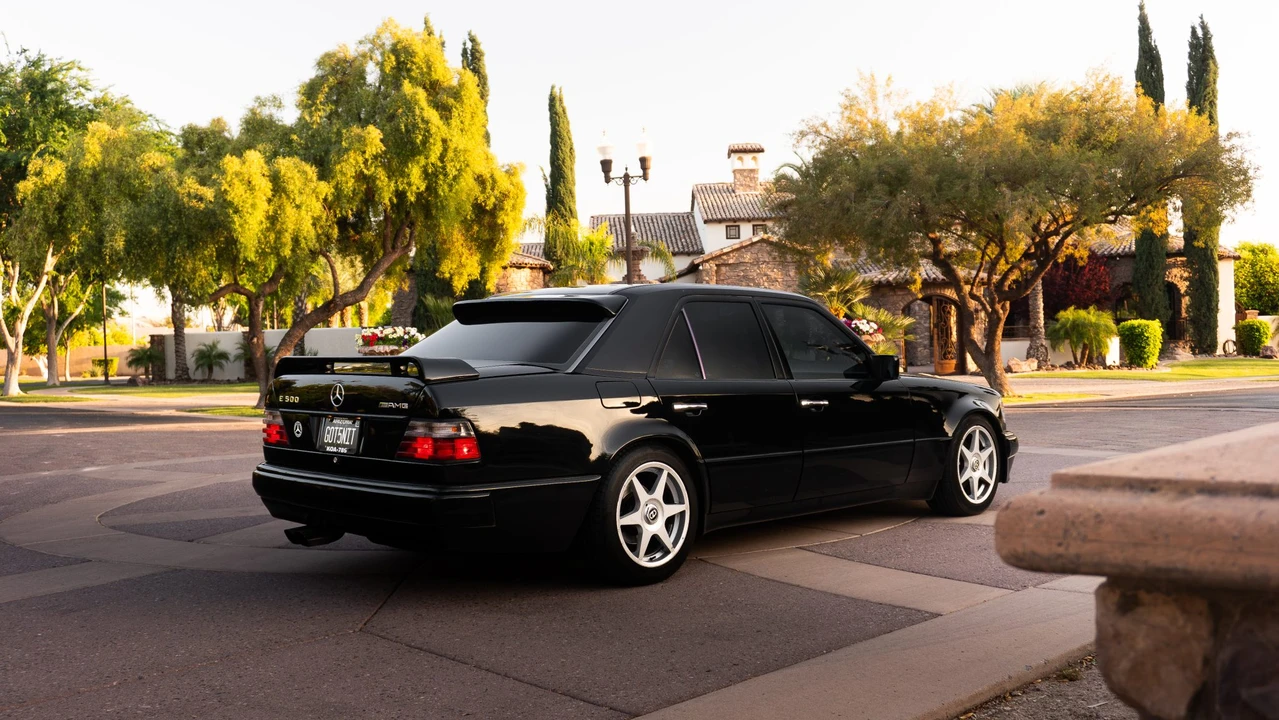 1992 Mercedes-Benz 500E & E500 - Image 9 of 31