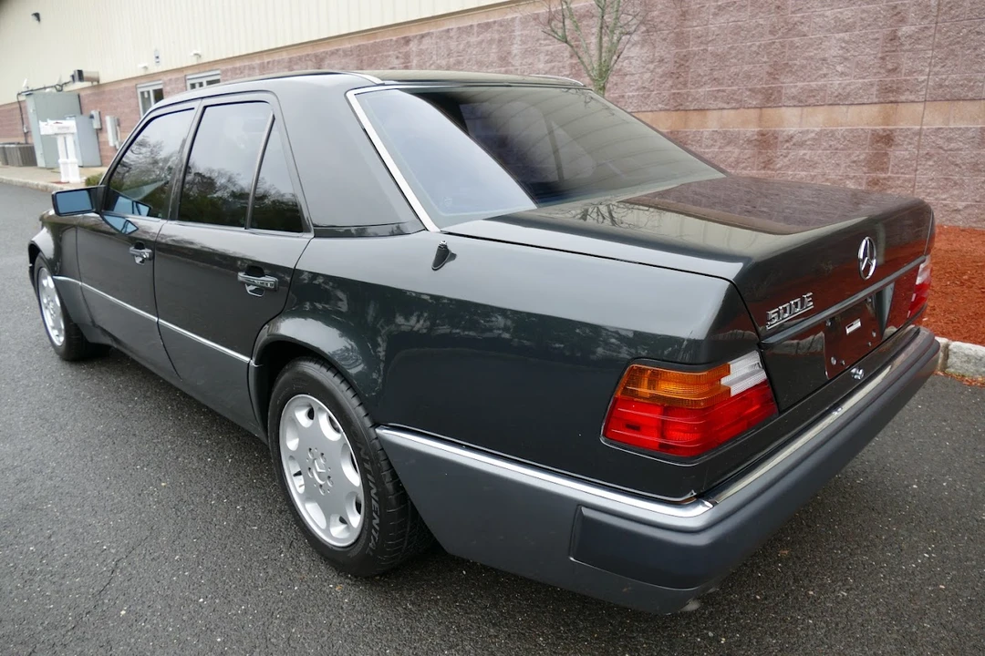 1992 Mercedes-Benz 500E & E500 - Image 11 of 31