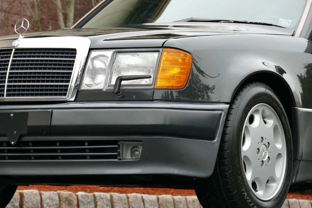 1992 Mercedes-Benz 500E & E500 - Image 27 of 31