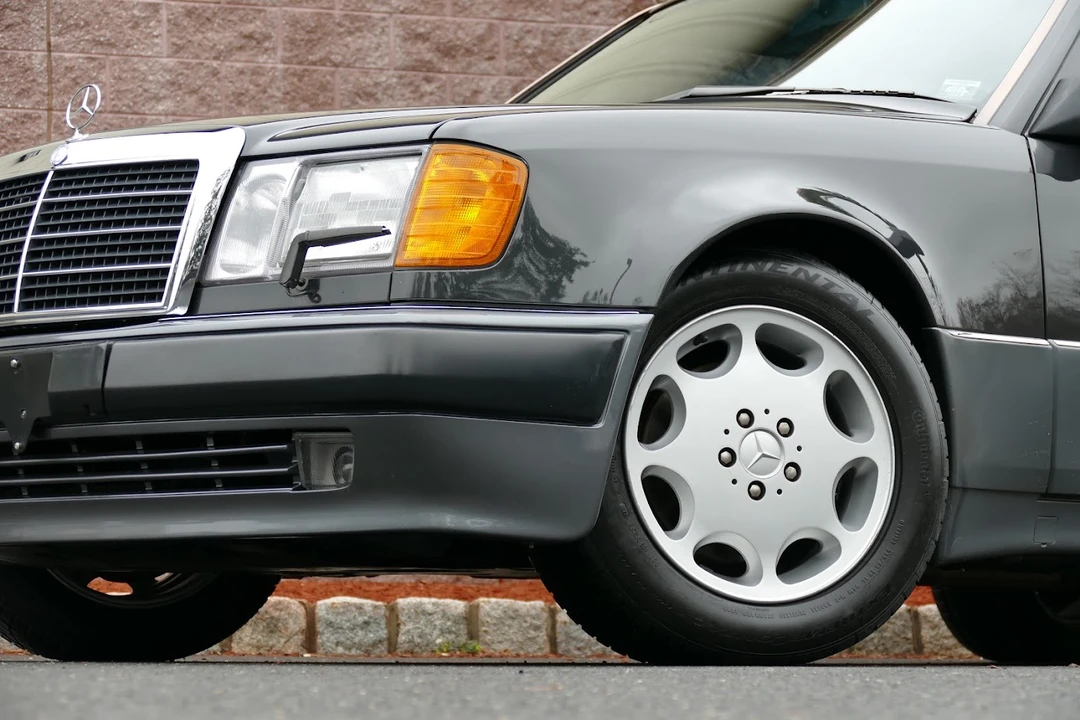 1992 Mercedes-Benz 500E & E500 - Image 31 of 31