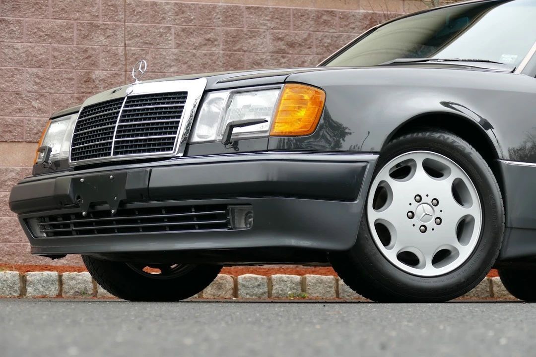 1992 Mercedes-Benz 500E & E500 - Image 30 of 31