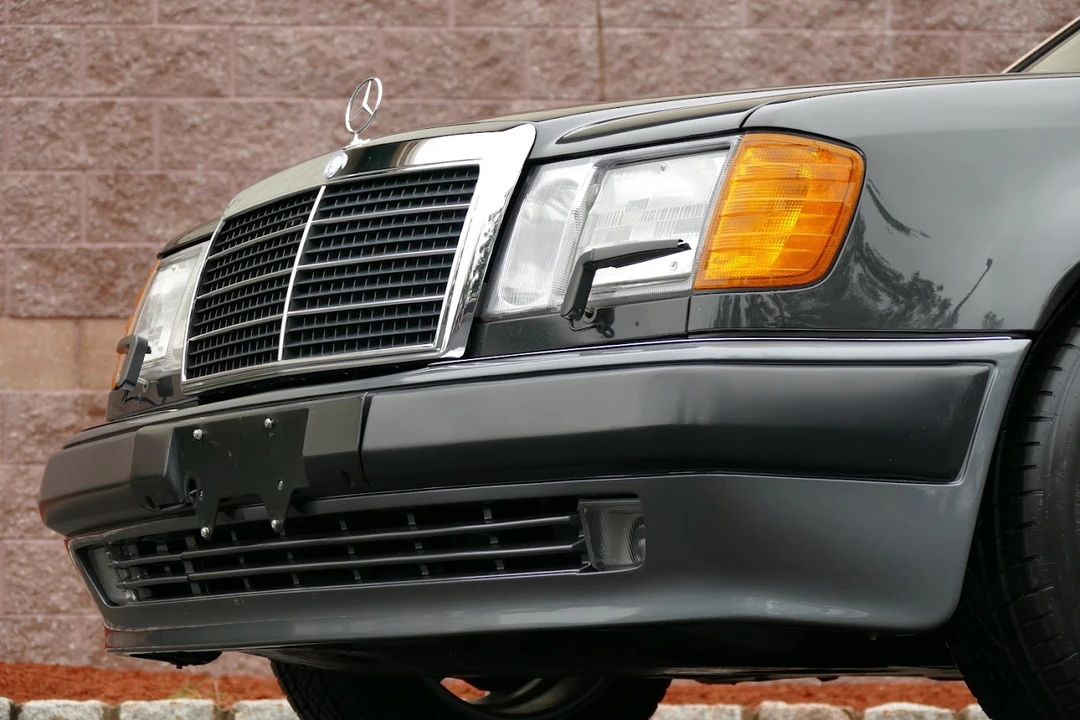 1992 Mercedes-Benz 500E & E500 - Image 28 of 31