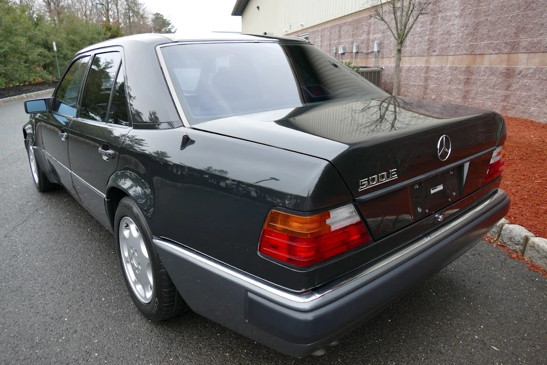 1992 Mercedes-Benz 500E & E500 - Image 12 of 31