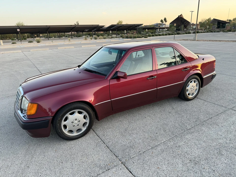 1992 Mercedes-Benz 500E & E500 - Image 2 of 31