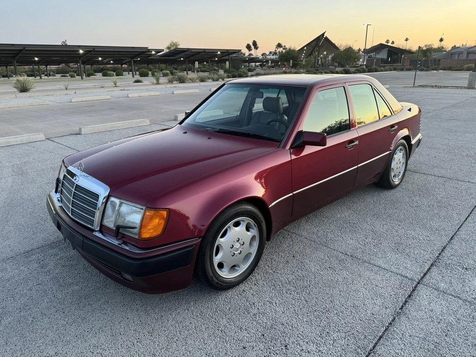 1992 Mercedes-Benz 500E & E500 - Image 8 of 31