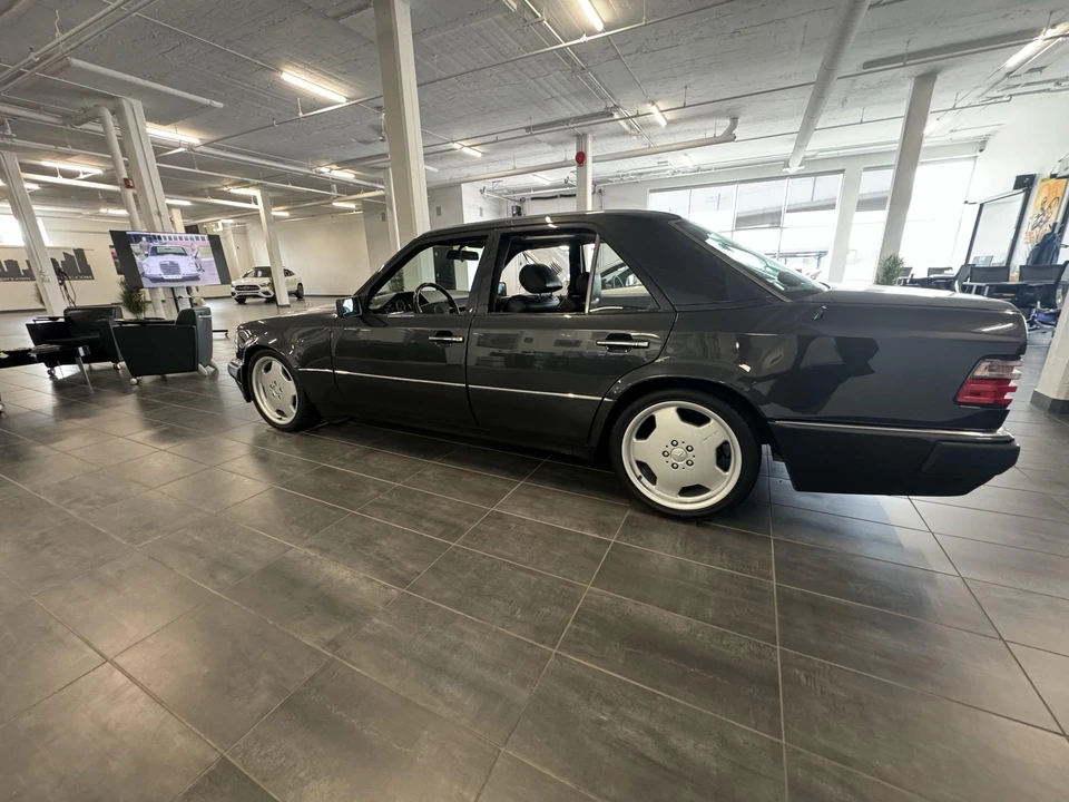 1992 Mercedes-Benz 500E & E500 - Image 19 of 31
