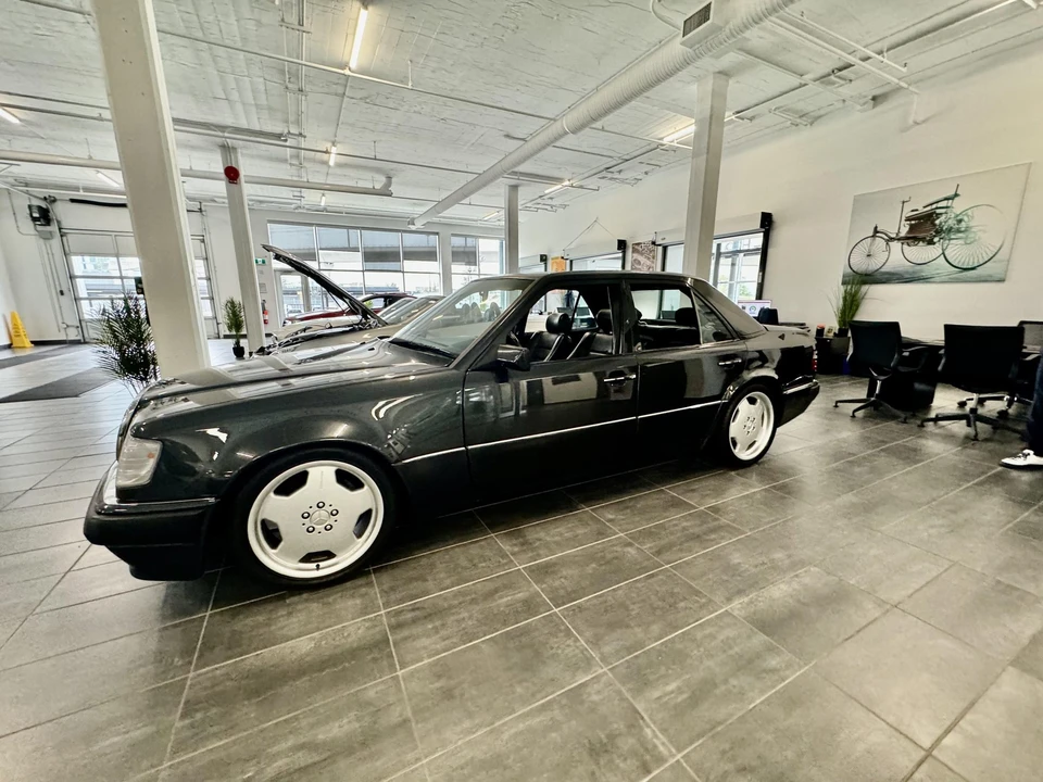 1992 Mercedes-Benz 500E & E500 - Image 24 of 31