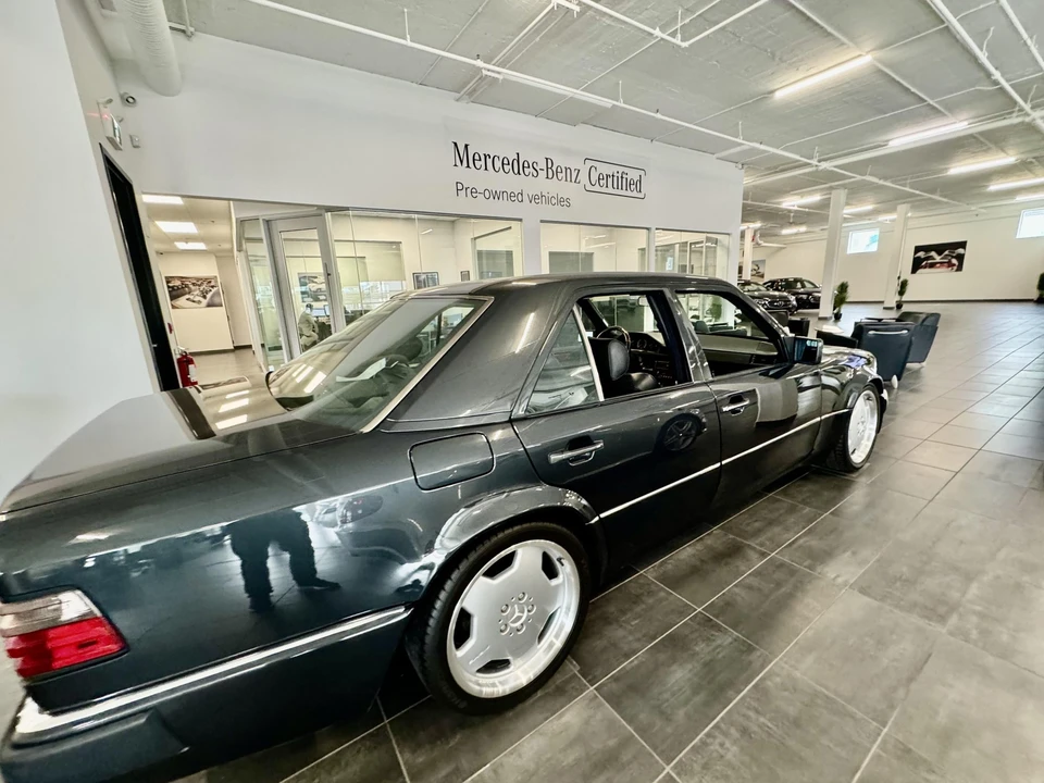 1992 Mercedes-Benz 500E & E500 - Image 16 of 31