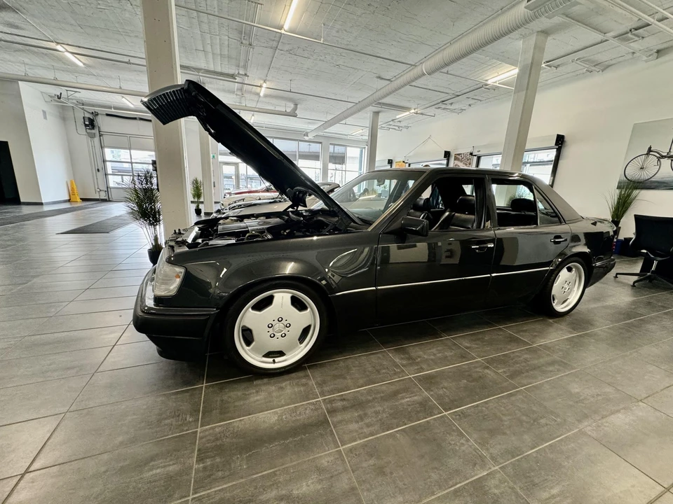 1992 Mercedes-Benz 500E & E500 - Image 25 of 31