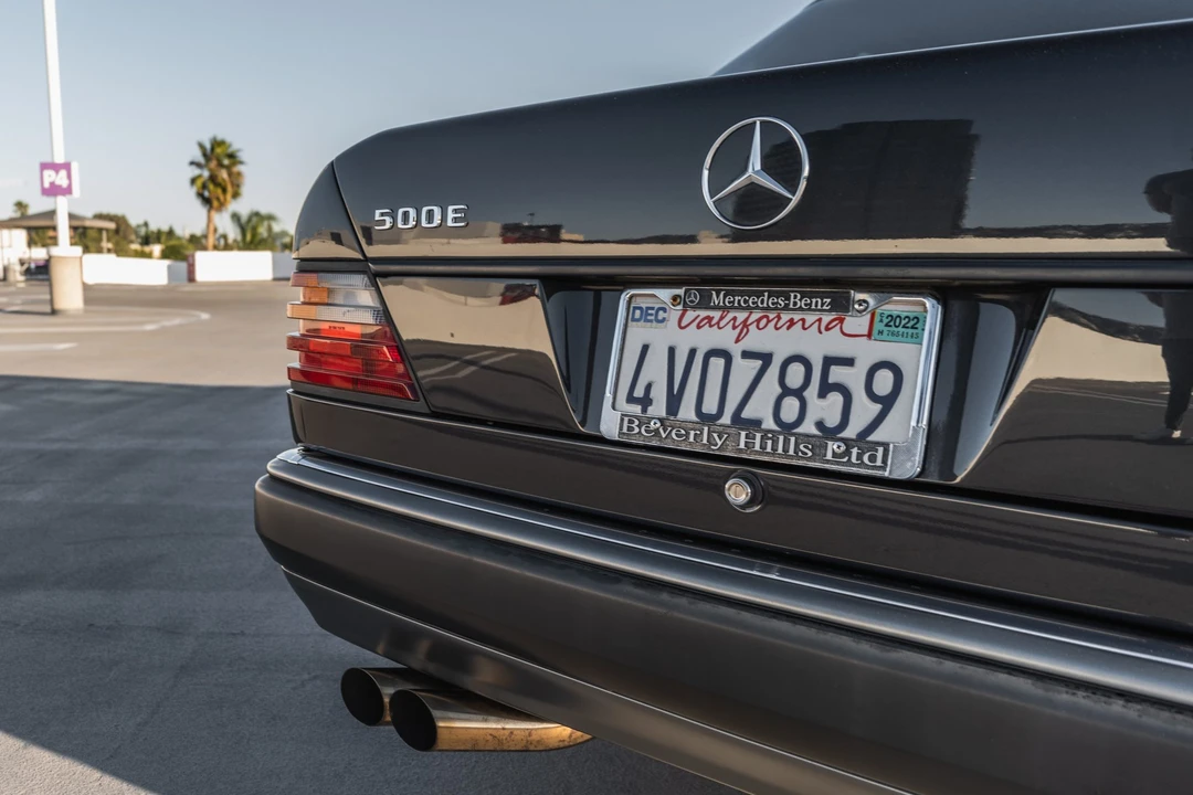 1992 Mercedes-Benz 500E & E500 - Image 28 of 31