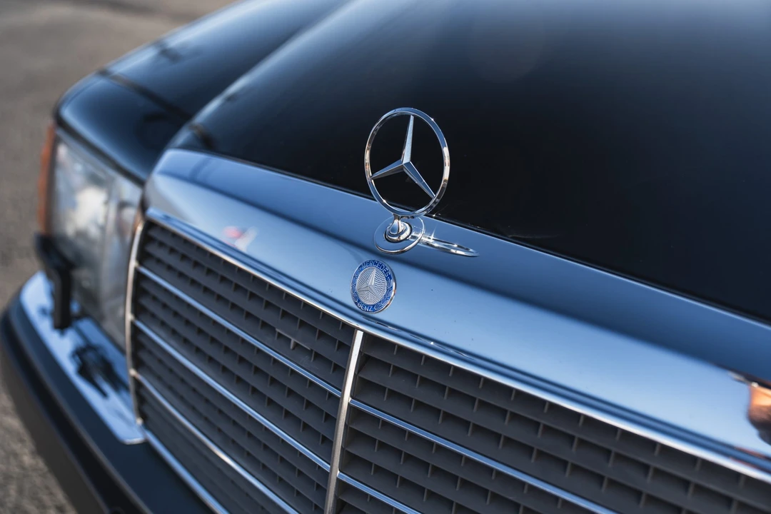 1992 Mercedes-Benz 500E & E500 - Image 30 of 31