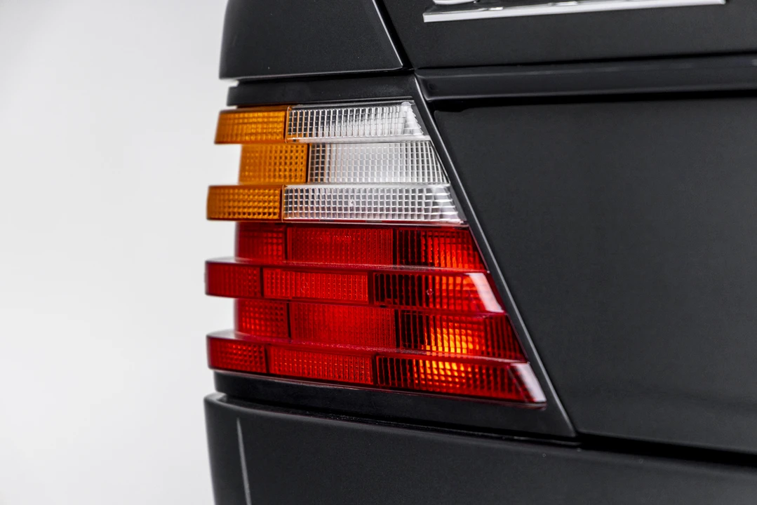 1992 Mercedes-Benz 500E & E500 - Image 20 of 31