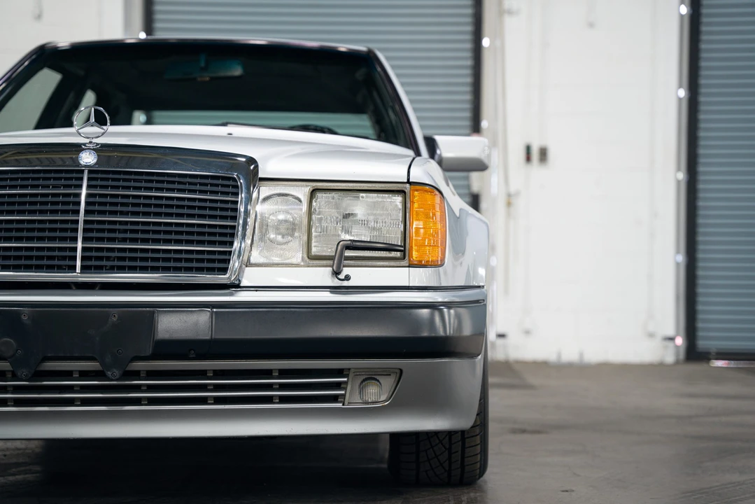 1992 Mercedes-Benz 500E & E500 - Image 17 of 31