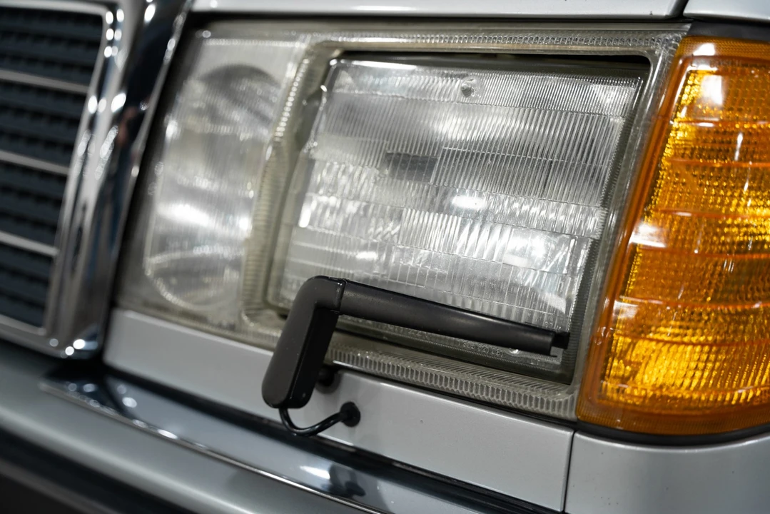 1992 Mercedes-Benz 500E & E500 - Image 21 of 31