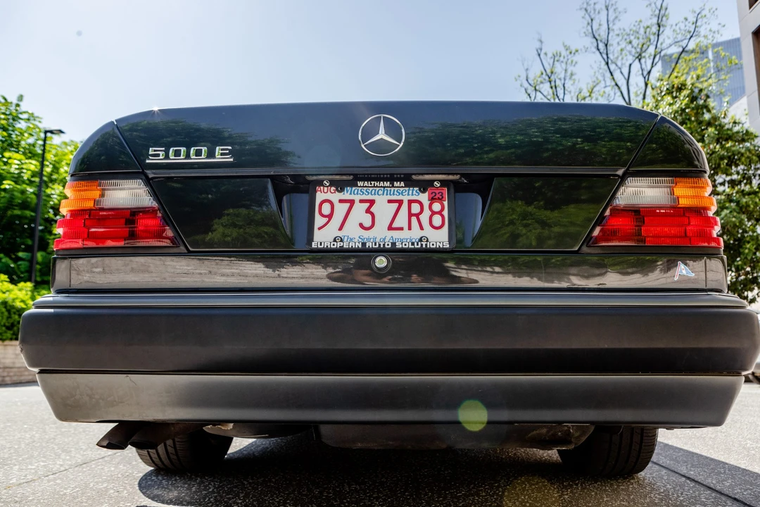 1992 Mercedes-Benz 500E & E500 - Image 17 of 31