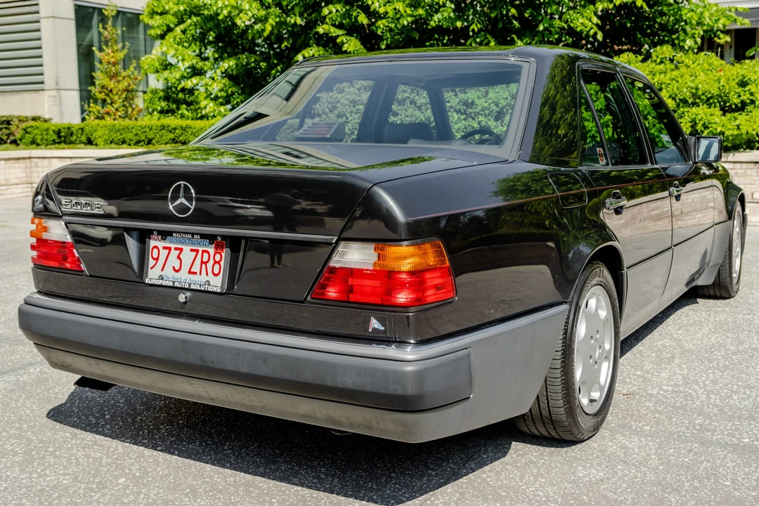 1992 Mercedes-Benz 500E & E500 - Image 5 of 31