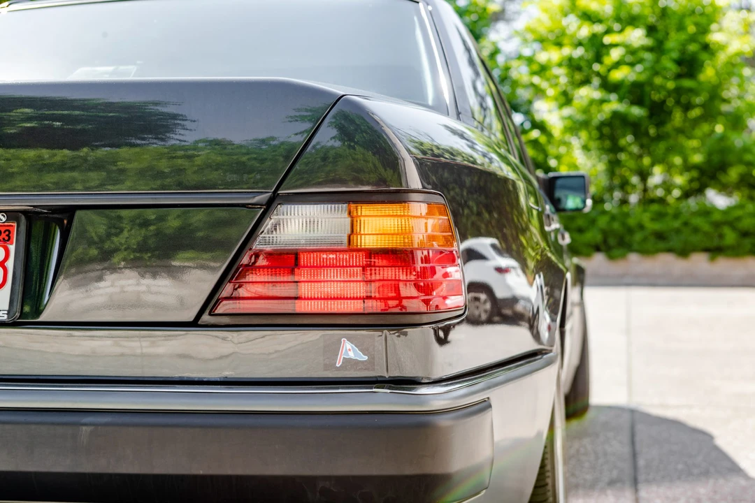 1992 Mercedes-Benz 500E & E500 - Image 18 of 31