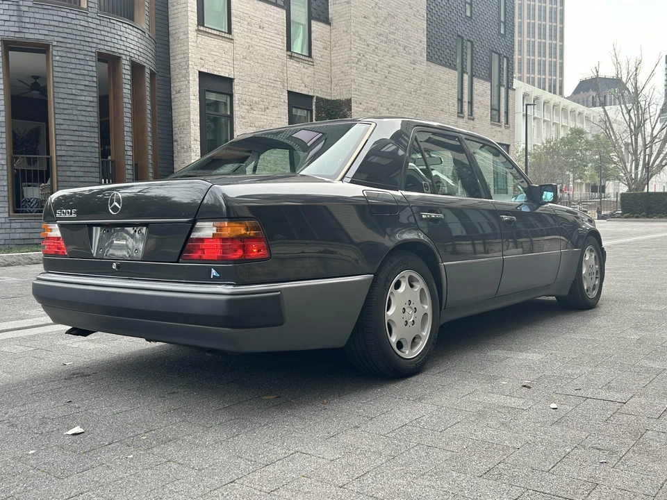 1992 Mercedes-Benz 500E & E500 - Image 10 of 31