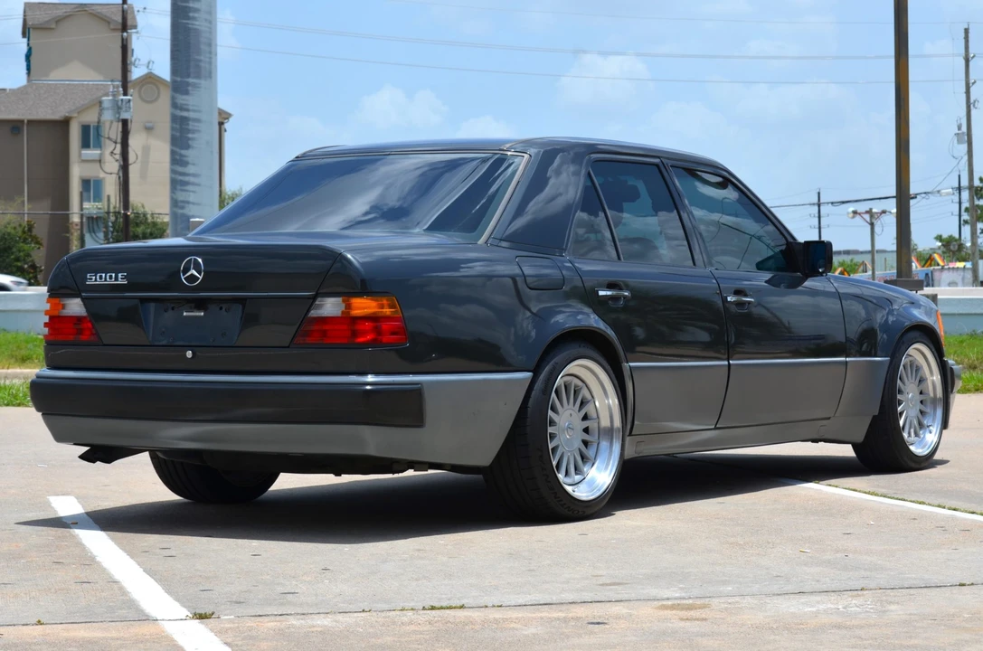 1992 Mercedes-Benz 500E & E500 - Image 12 of 31