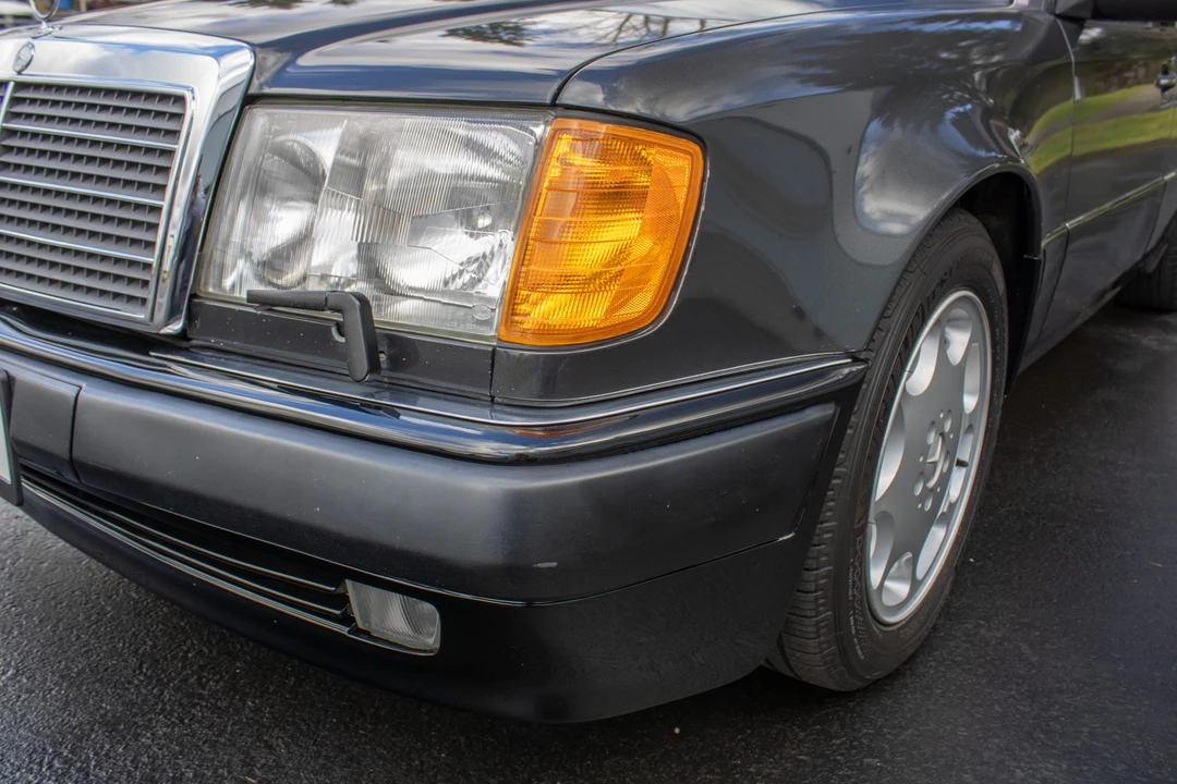 1992 Mercedes-Benz 500E & E500 - Image 16 of 31