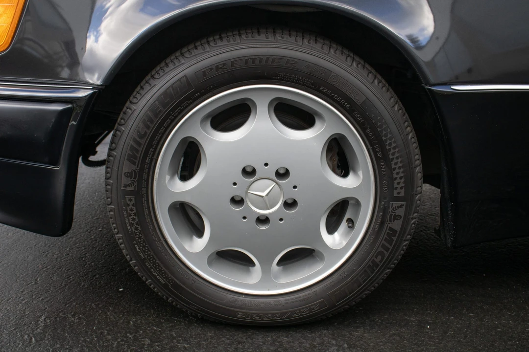 1992 Mercedes-Benz 500E & E500 - Image 22 of 31