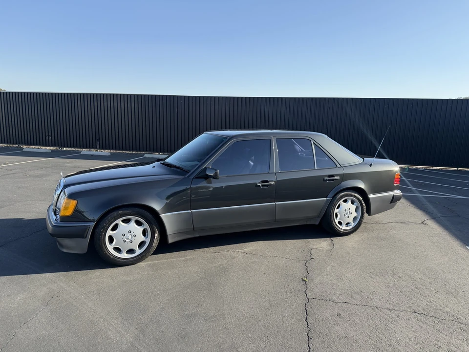 1992 Mercedes-Benz 500E & E500 - Image 28 of 31