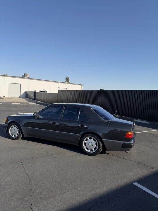 1992 Mercedes-Benz 500E & E500 - Image 24 of 31