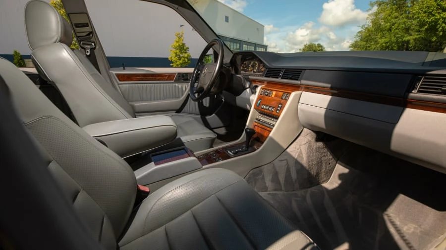 1992 Mercedes-Benz 500E & E500 - Image 5 of 26
