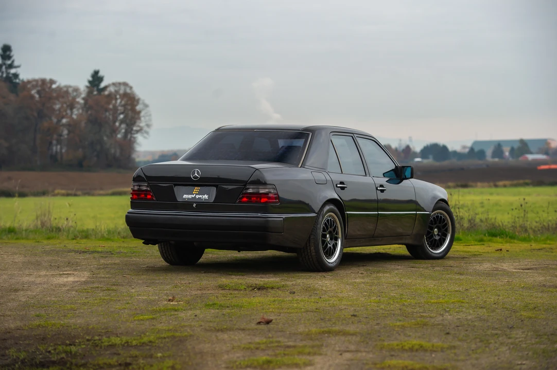 1992 Mercedes-Benz 500E & E500 - Image 11 of 31
