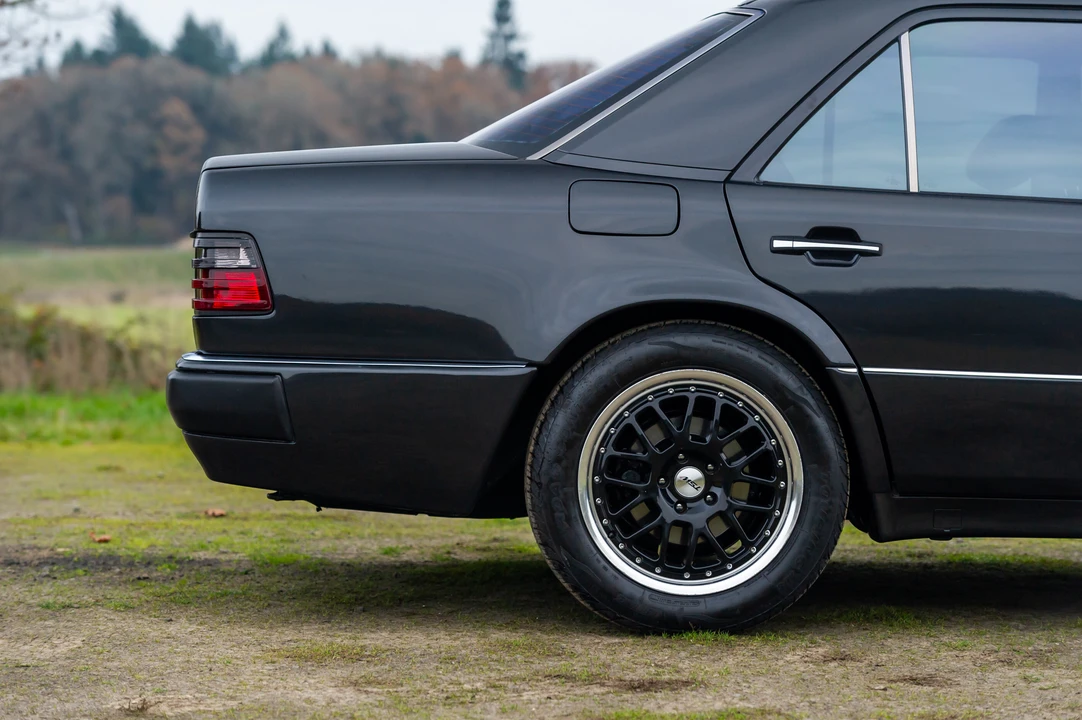 1992 Mercedes-Benz 500E & E500 - Image 22 of 31