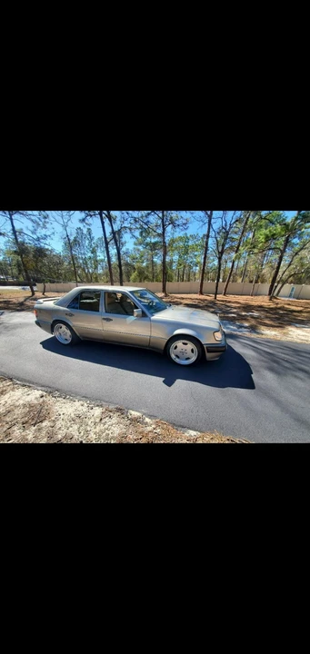 1992 Mercedes-Benz 500E & E500 - Image 12 of 31