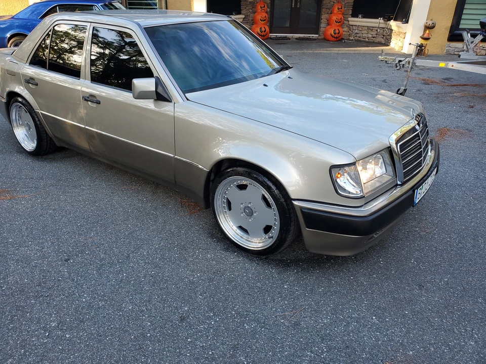 1992 Mercedes-Benz 500E & E500 - Image 24 of 31
