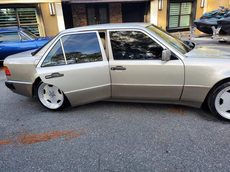 1992 Mercedes-Benz 500E & E500 - Image 25 of 31