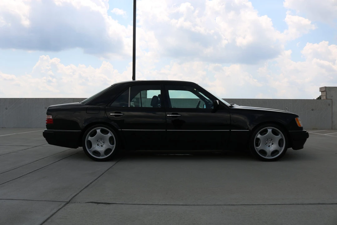1992 Mercedes-Benz 500E & E500 - Image 11 of 31