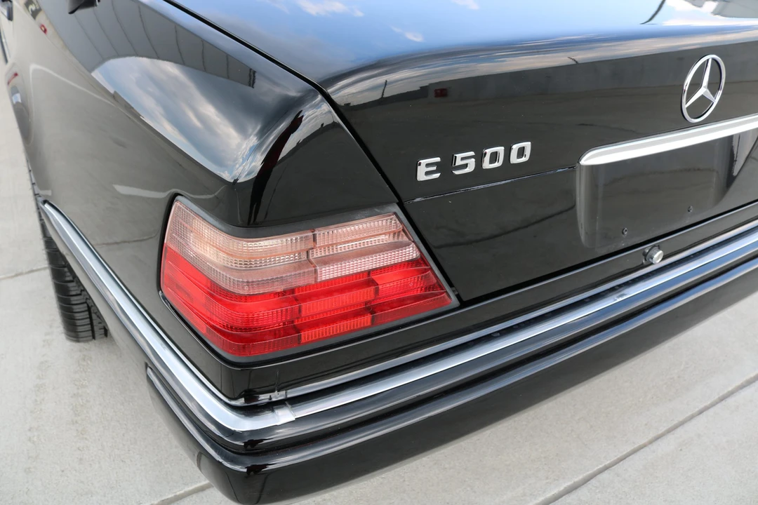 1992 Mercedes-Benz 500E & E500 - Image 28 of 31