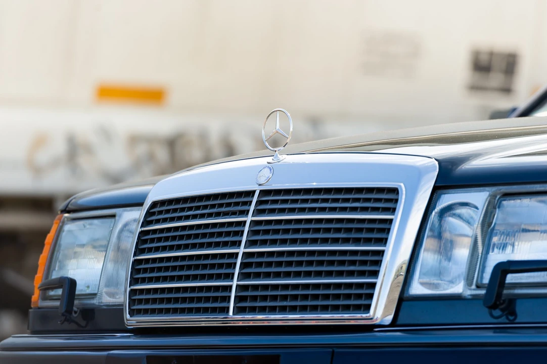 1992 Mercedes-Benz 500E & E500 - Image 27 of 31