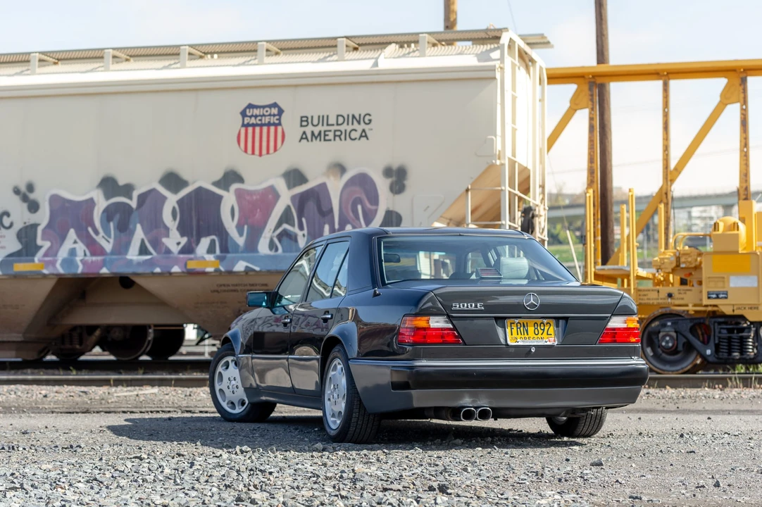 1992 Mercedes-Benz 500E & E500 - Image 14 of 31