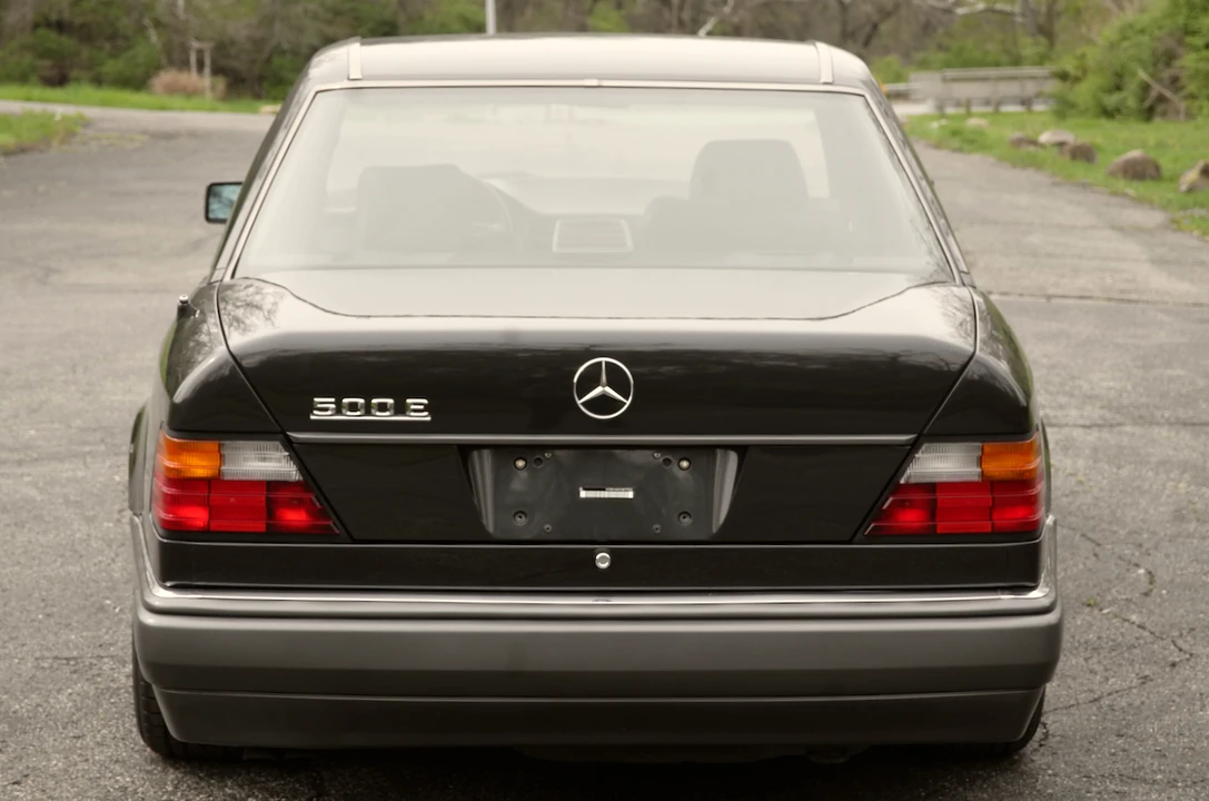 1992 Mercedes-Benz 500E & E500 - Image 27 of 31